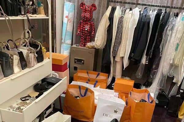 吕梁兴县回收一线品牌衣服